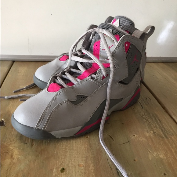 gray pink jordans